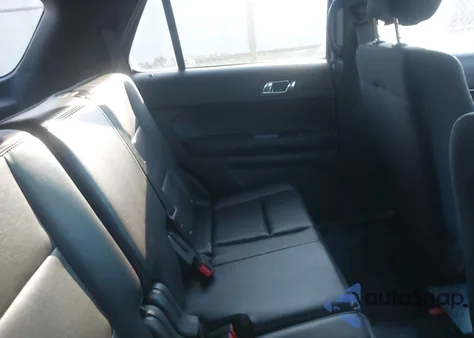 2014 Ford Police Interceptor из США, поврежденный, VIN 1FM5K8ARXEGA80946